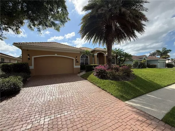 Marco Island, FL 34145,121 Bonita CT