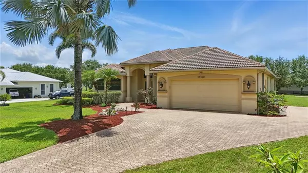 Alva, FL 33920,15560 Old Olga RD