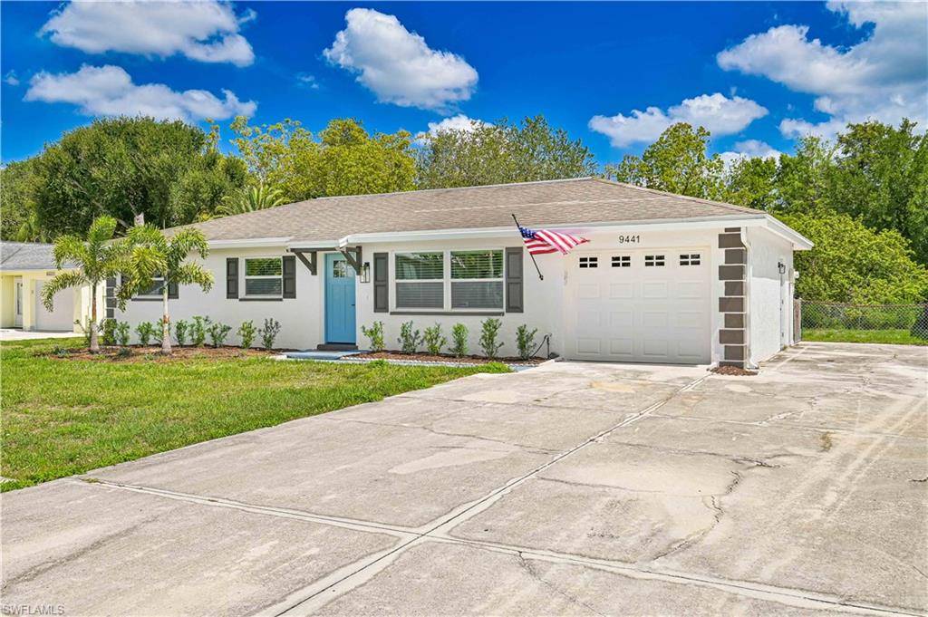9441 Sedgefield RD, North Fort Myers, FL 33917