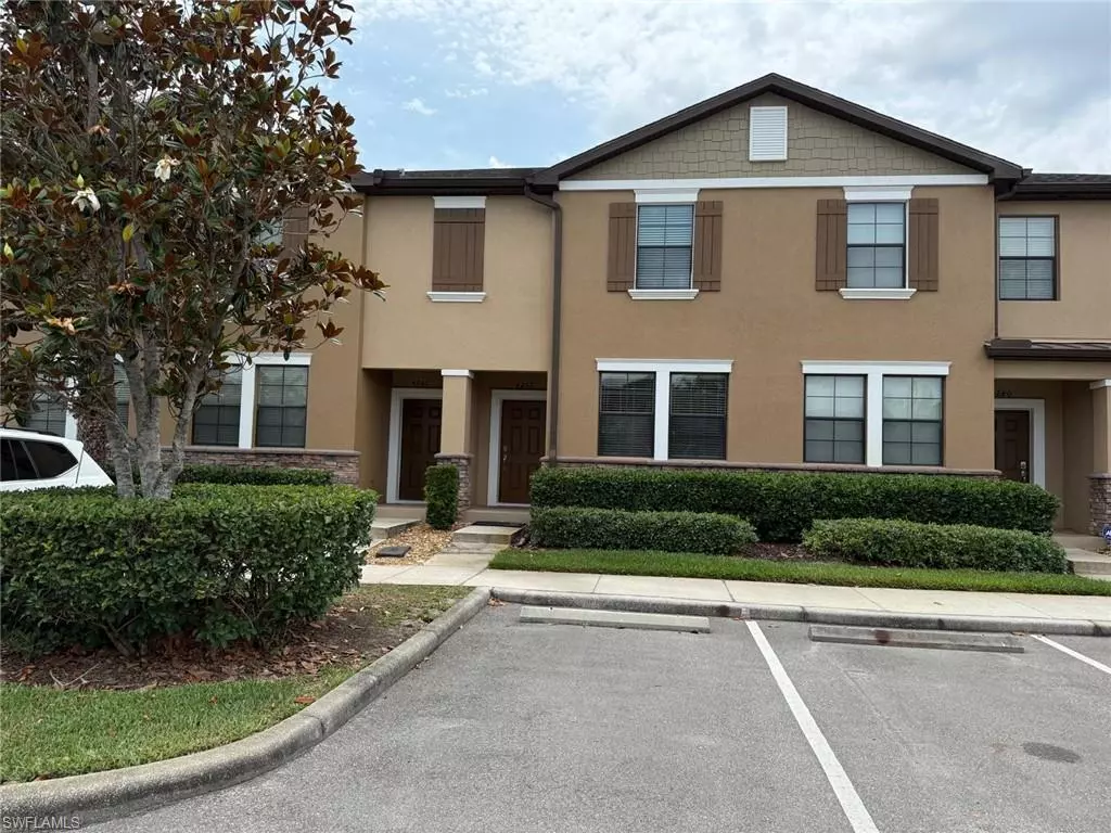 Wesley Chapel, FL 33543,4252 FENNWOOD CT