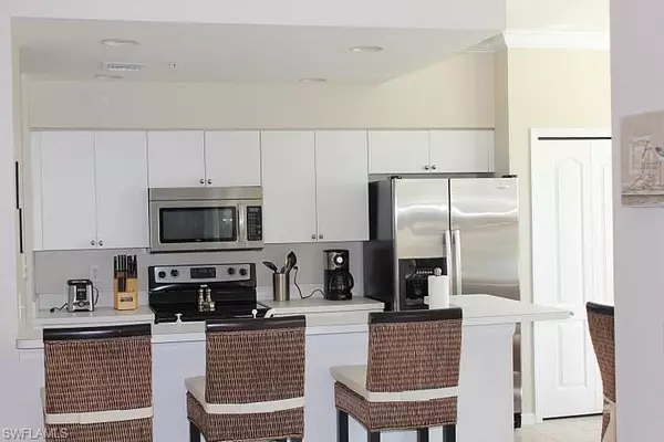 8680 Cedar Hammock CIR #116, Naples, FL 34112