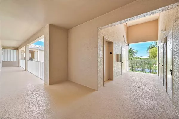 Fort Myers, FL 33919,14121 Brant Point CIR #1403