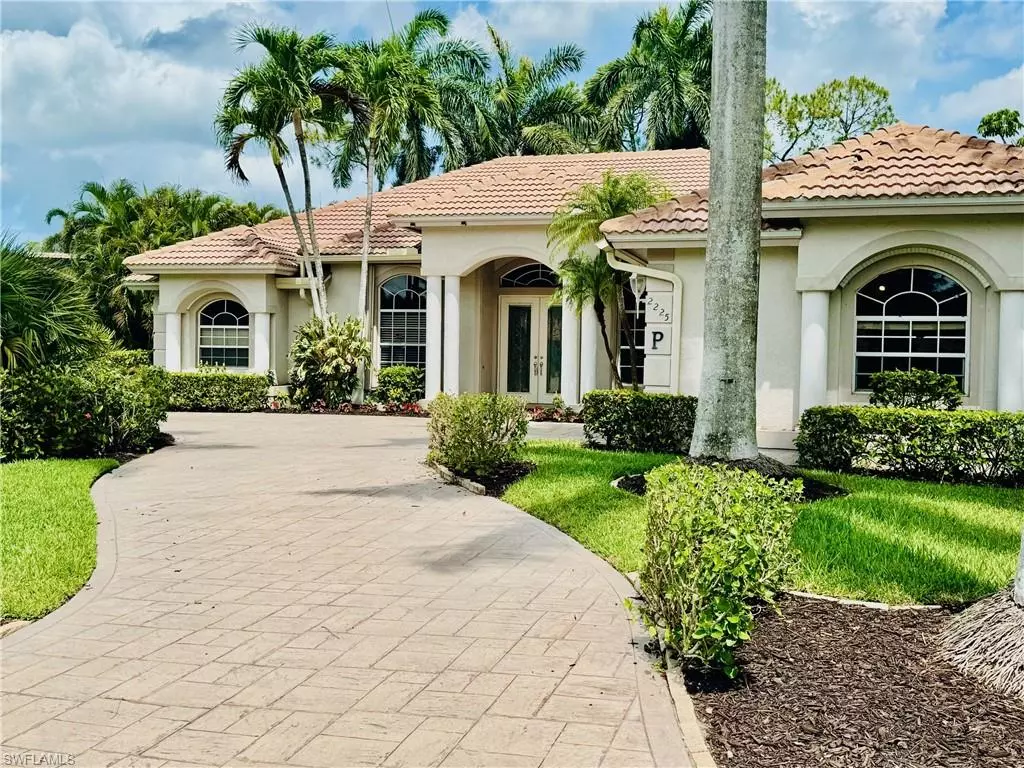 Naples, FL 34105,2225 Goshawk CT