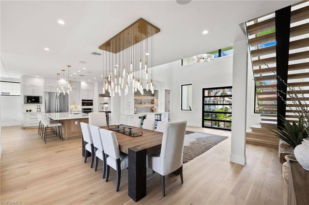 Naples, FL 34108,141 Egret AVE