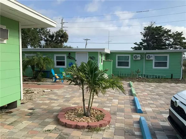 Fort Myers Beach, FL 33931,1180 Main ST #6