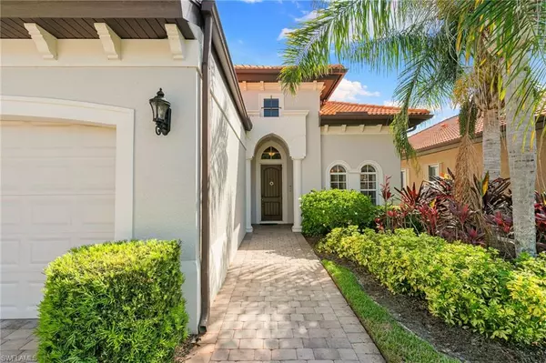Naples, FL 34113,6492 Caldecott DR