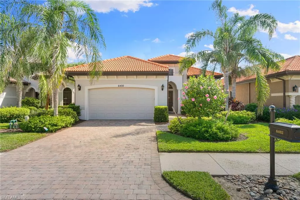Naples, FL 34113,6492 Caldecott DR