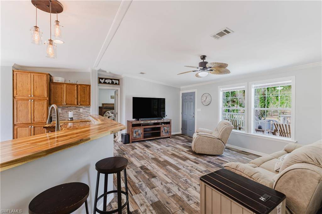 Fort Denaud, FL 33935,1935 Phillips RD