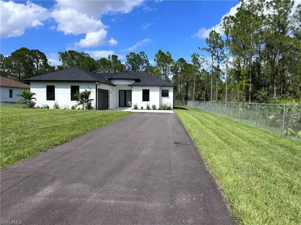 Naples, FL 34120,4025 31st AVE NE