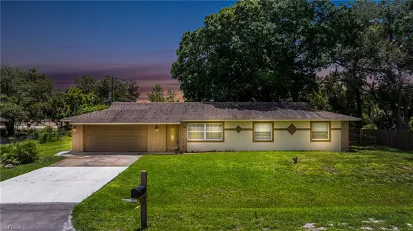 2319 Barcelona AVE, Fort Myers, FL 33905