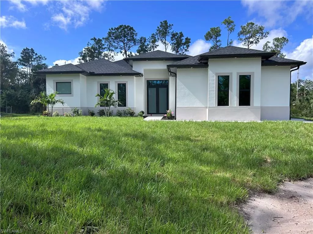 Naples, FL 34117,3346 10th ave se