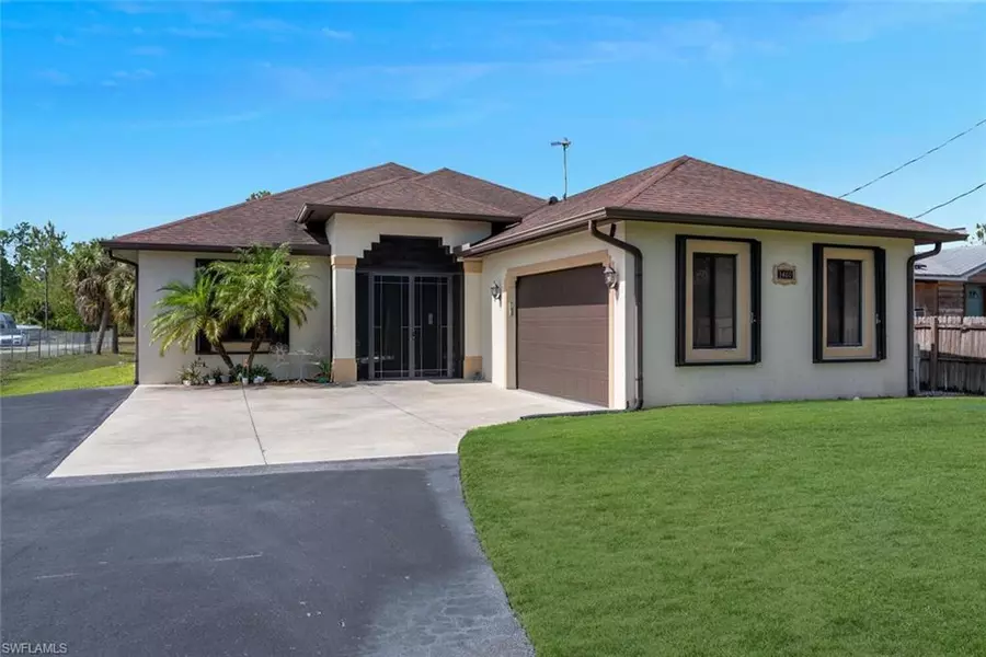 3460 4th AVE NE, Naples, FL 34120