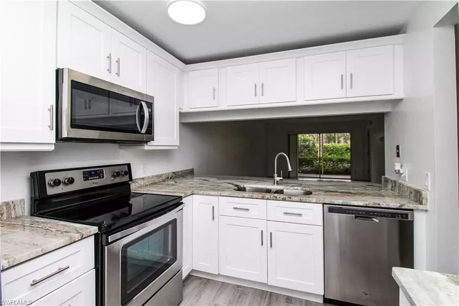 2566 Kings Lake BLVD #104, Naples, FL 34112