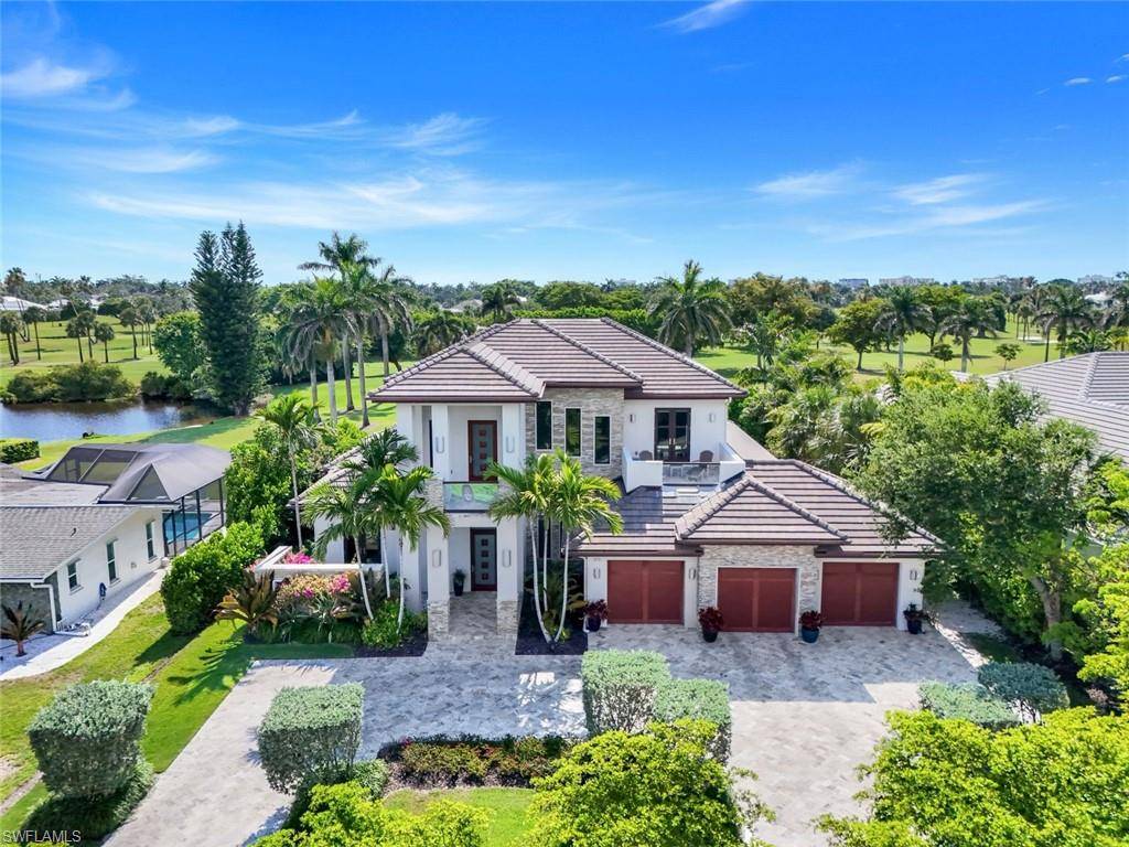 875 Wedge DR, Naples, FL 34103