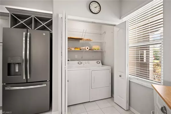 Estero, FL 34135,23581 Sandycreek TER #1107