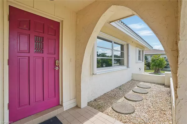 Cape Coral, FL 33904,1303 SE 33rd TER