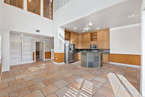 Fort Myers, FL 33916,819 James ST