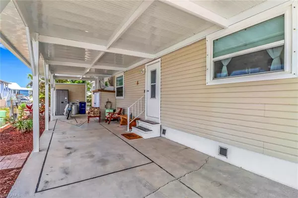 St. James City, FL 33956,3882 Cherry LN