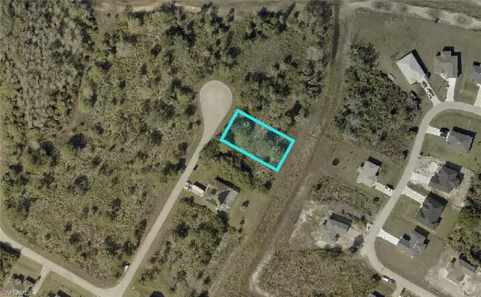 1934 Vesper CT, Lehigh Acres, FL 33972