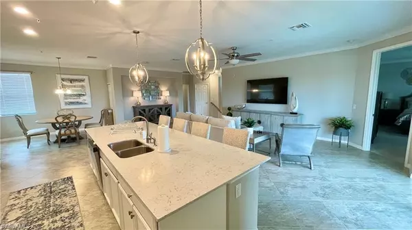 Bonita Springs, FL 34135,17321 Cherrywood CT #8203