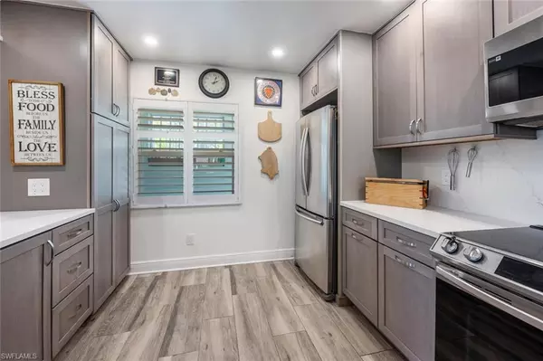 Naples, FL 34112,5741 Whitaker RD #D103