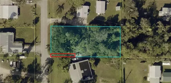 North Fort Myers, FL 33917,2744 Winona DR