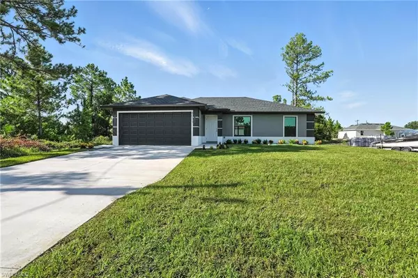 Lehigh Acres, FL 33976,4011 7th ST SW