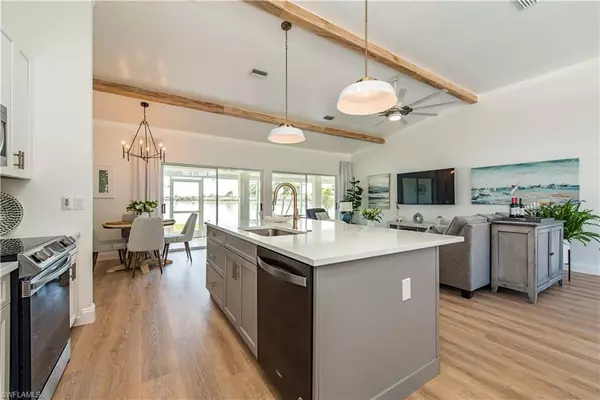 Naples, FL 34109,Address not disclosed