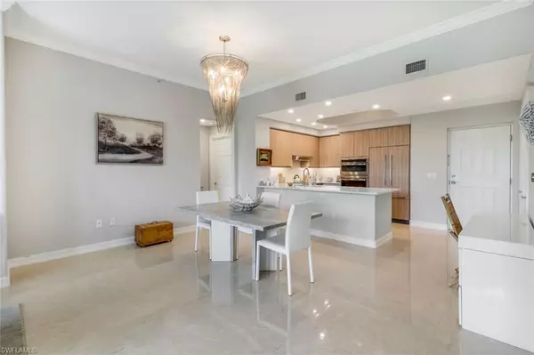 Naples, FL 34109,2728 Tiburon BLVD E #A403