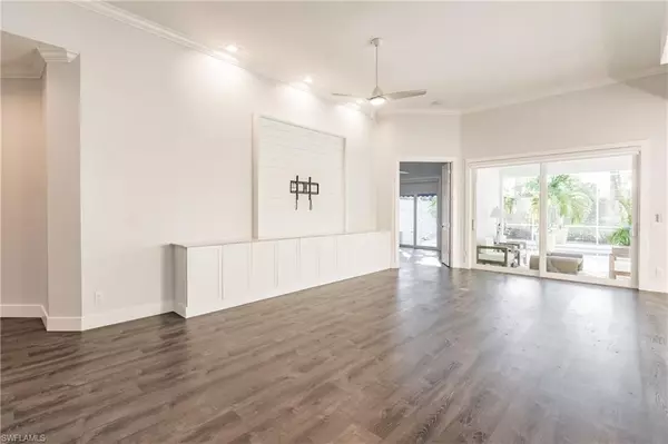 Naples, FL 34109,4249 Montalvo CT