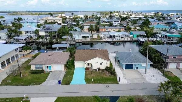 Matlacha, FL 33993,2692 Clyde ST