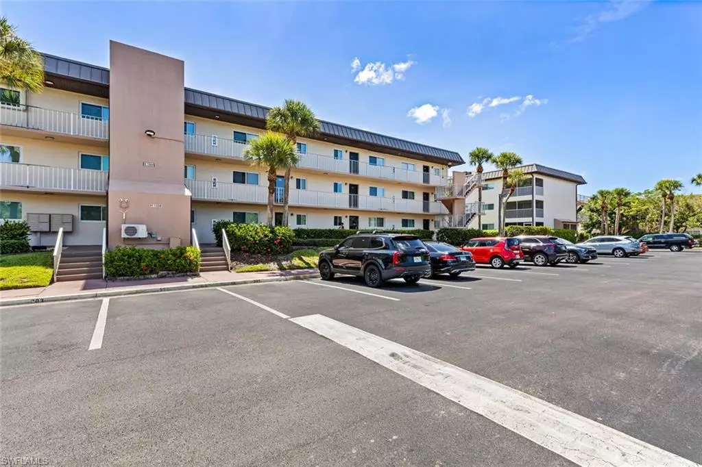 Naples, FL 34114,1004 Manatee RD #H306