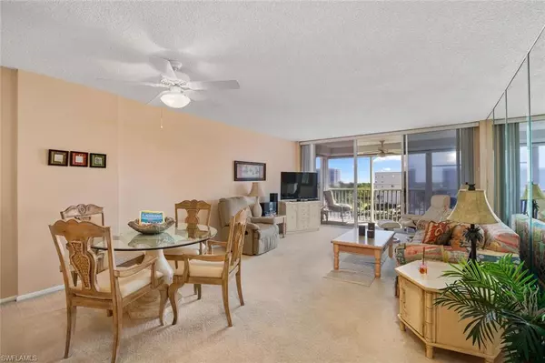 Naples, FL 34108,3 BLUEBILL AVE #610