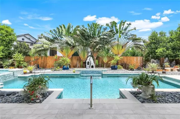 Naples, FL 34103,491 Wedge DR