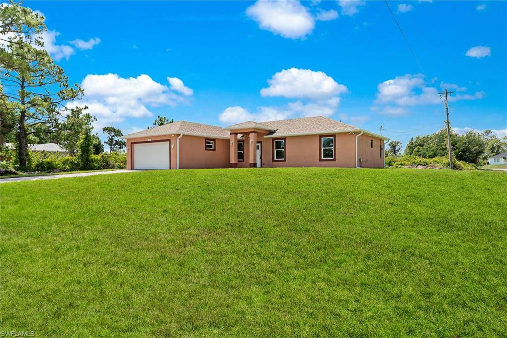 Lehigh Acres, FL 33971,3113 68th ST W