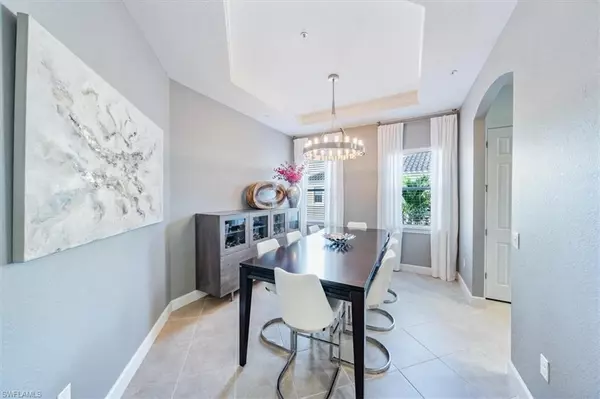 9528 Ironstone TER #201, Naples, FL 34120