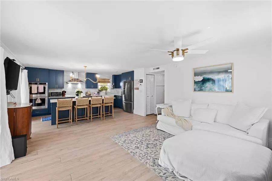 1549 SANDPIPER ST #39, Naples, FL 34102