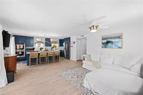 1549 SANDPIPER ST #39, Naples, FL 34102