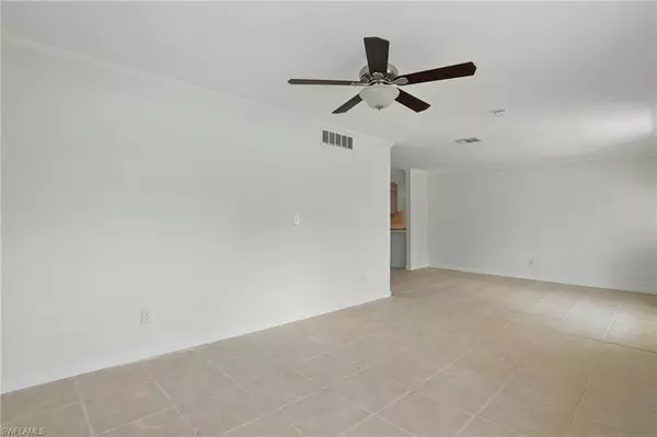 Fort Myers, FL 33919,9920 Almetta AVE