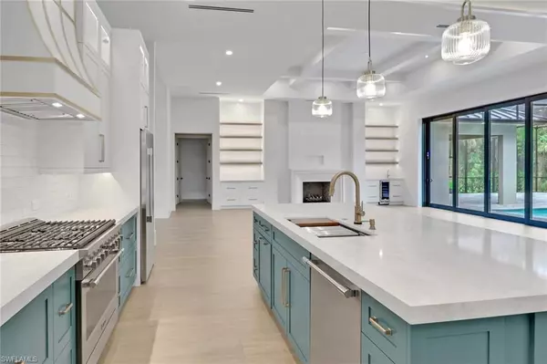 Naples, FL 34117,538 13th ST SW