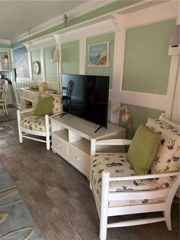 Naples, FL 34112,174 Palm DR #3075