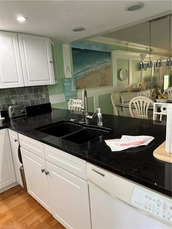 Naples, FL 34112,174 Palm DR #3075