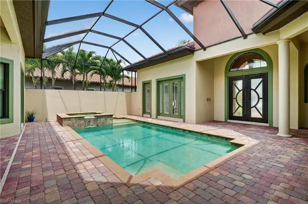 Naples, FL 34113,6528 Costa CIR