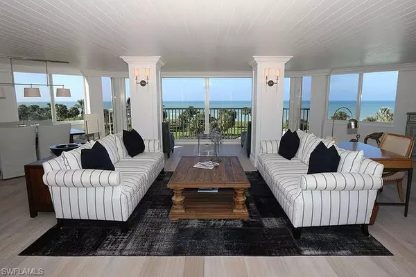 Naples, FL 34103,4041 Gulf Shore BLVD N #301