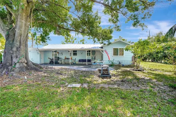 North Fort Myers, FL 33917,2153 Twin Brooks RD