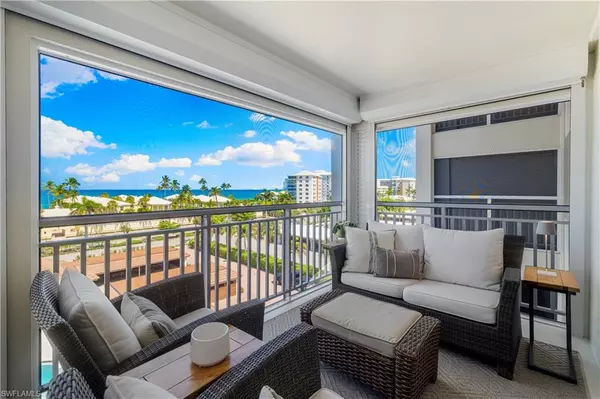 Naples, FL 34103,2600 Gulf Shore BLVD N #54