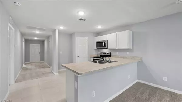 Lehigh Acres, FL 33971,2511 50th ST W