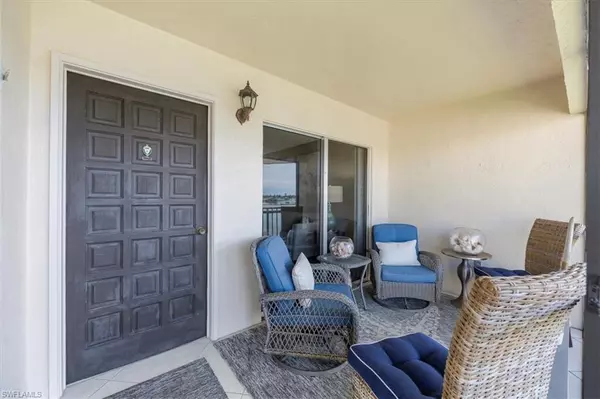 Naples, FL 34103,3200 Gulf Shore BLVD N #403