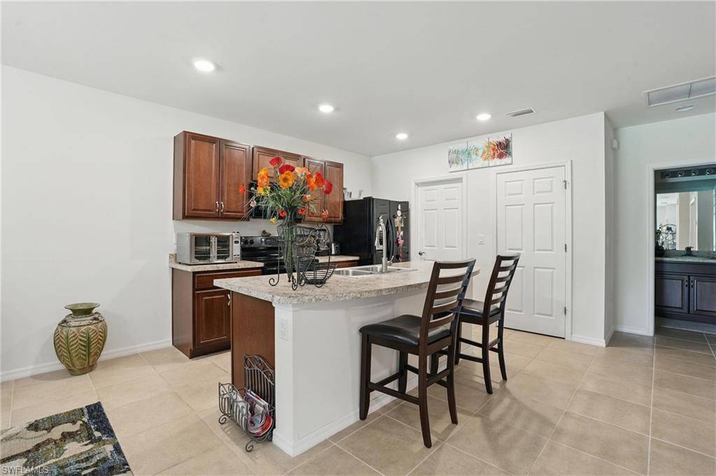 Lehigh Acres, FL 33936,10692 Crossback LN