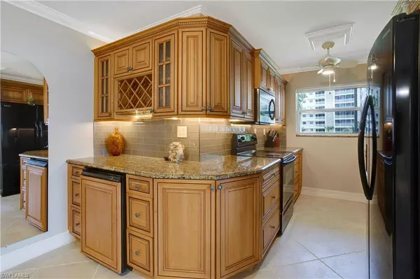 Bonita Springs, FL 34134,25740 Hickory BLVD #D 240